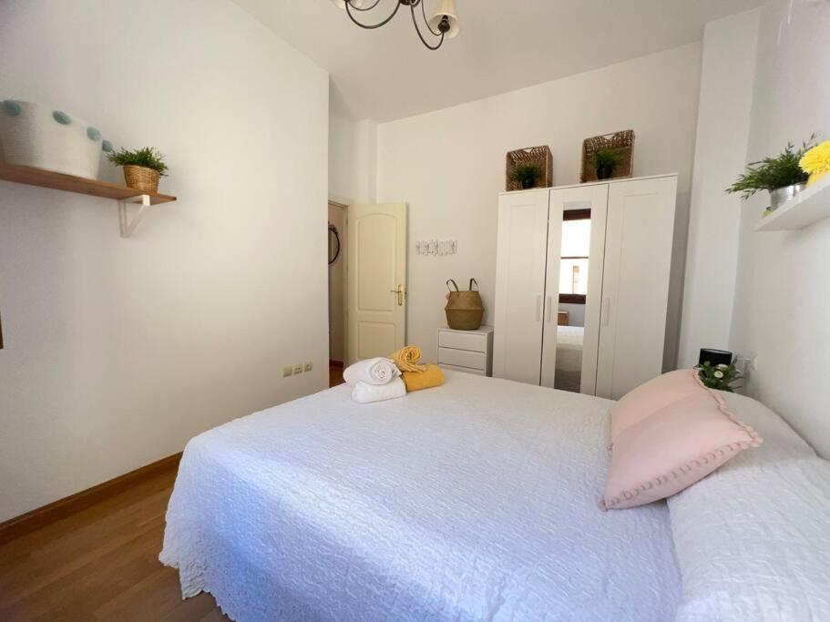 Apartamento Muy Centrico En Granada Dış mekan fotoğraf