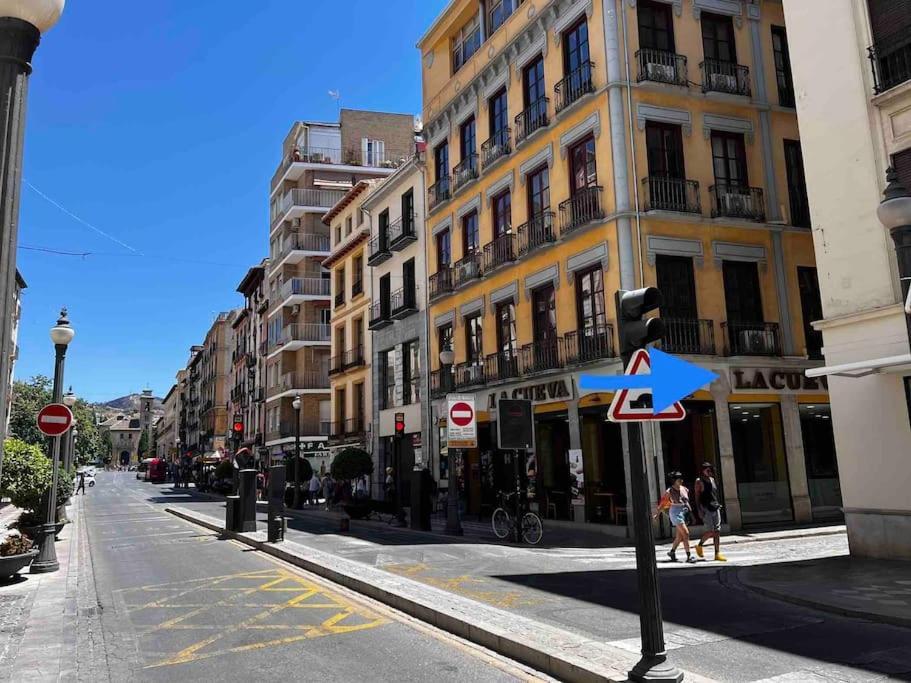 Apartamento Muy Centrico En Granada Dış mekan fotoğraf